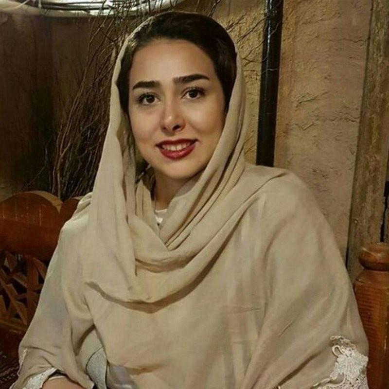 آرتچارت | آثار هنری هنرمند حوریه هاشمی